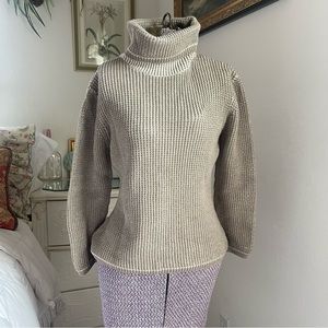 Spanner turtle neck sweater